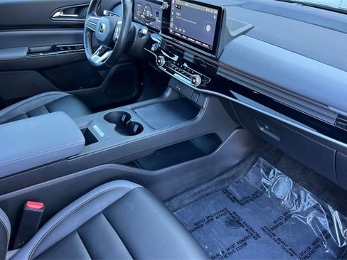 Used 2024 Honda Prologue Touring image 18