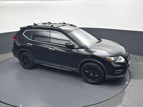 Used 2018 Nissan Rogue SV AWD/4WD image 28