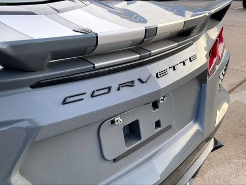 Used 2024 Chevrolet Corvette Stingray Premium Cpe w/ Z51 Performance Package image 27