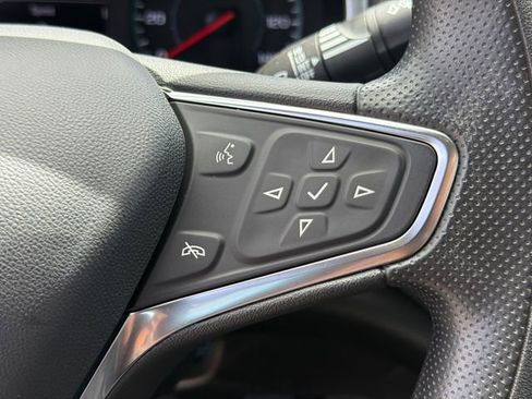 Used 2025 Chevrolet Malibu LT FWD image 25