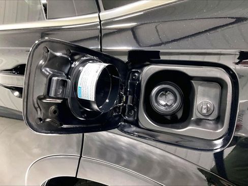 Used 2025 Honda CR-V LX image 42