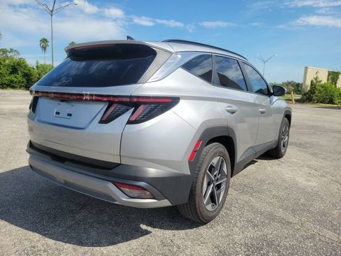 Used 2025 Hyundai Tucson SEL FWD image 6