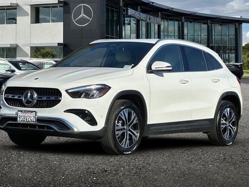 Used 2025 Mercedes-Benz GLA 250 image 8
