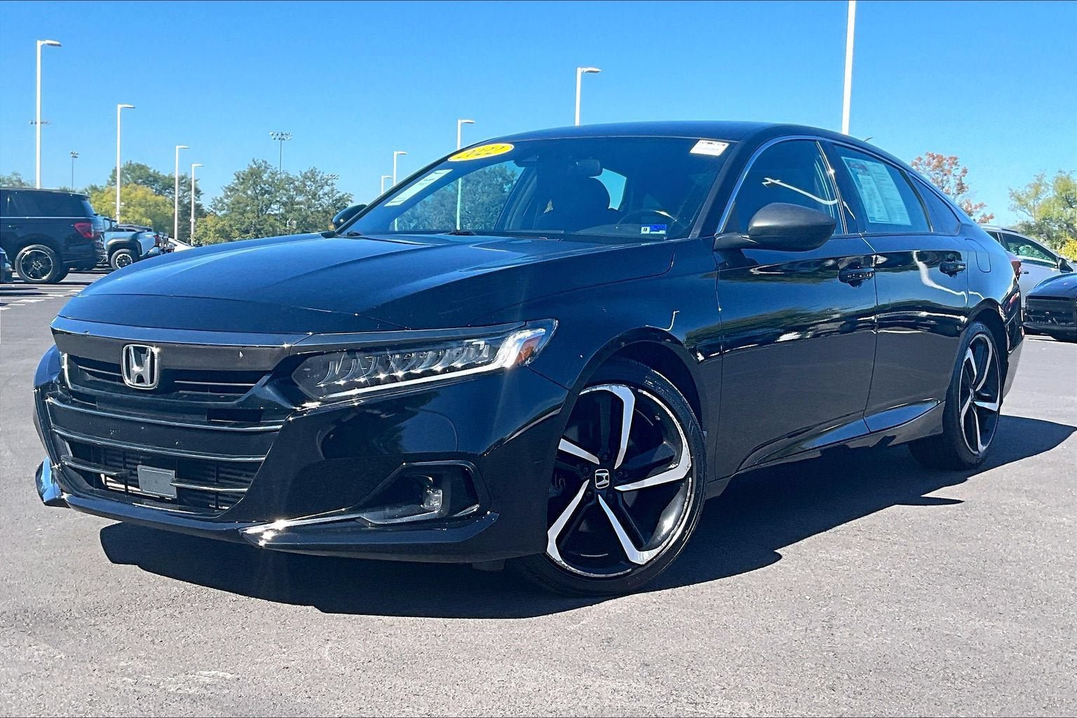 Used 2022 Honda Accord Sport image 1