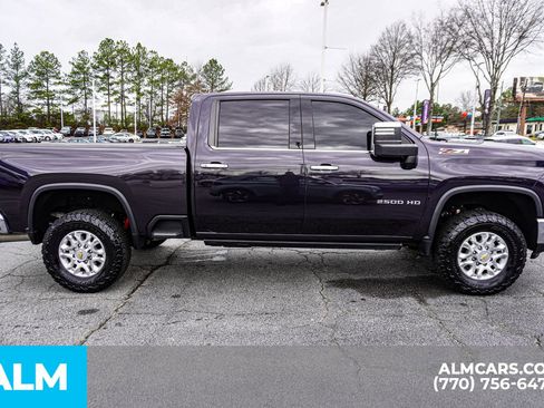 Used 2024 Chevrolet Silverado 2500 LTZ w/ LTZ Convenience Package image 11