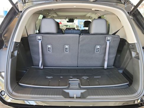 New 2026 Honda Pilot Touring image 14