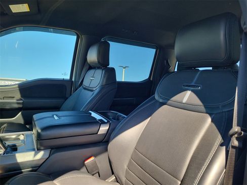 Used 2024 Ford F150 Platinum w/ FX4 Off-Road Package image 21