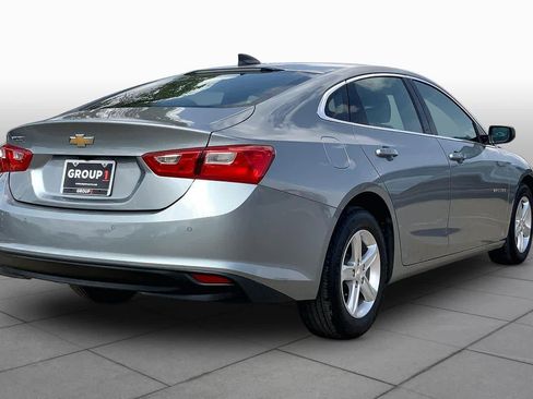 Used 2025 Chevrolet Malibu LS image 13