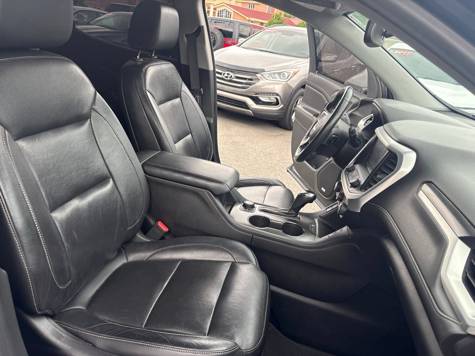 Used 2019 GMC Acadia SLT AWD/4WD image 22