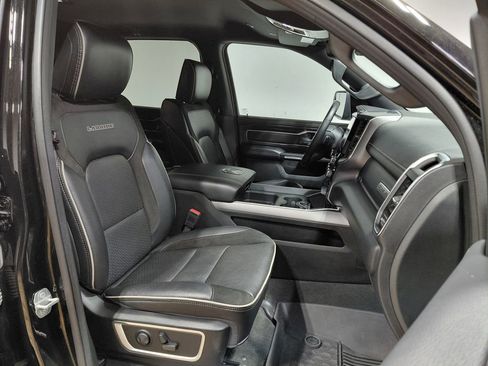 Used 2022 RAM 1500 Laramie AWD/4WD image 36