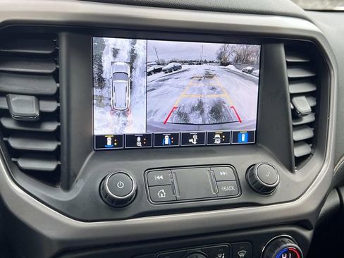 Certified 2022 GMC Acadia AT4 w/ Technology Package image 28