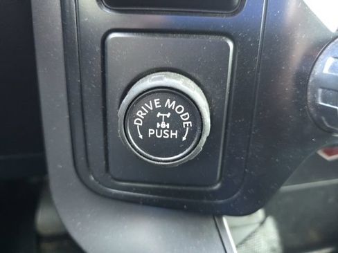 Used 2024 Ford F150 XLT w/ Equipment Group 302A MID RWD image 19