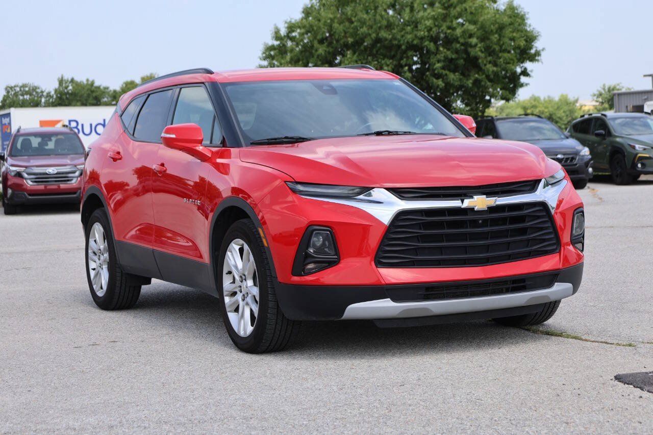 Used 2020 Chevrolet Blazer LT w/ Sound & Technology Package AWD/4WD image 4