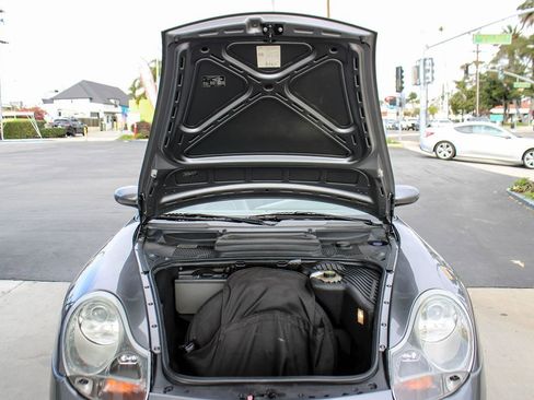 Used 2001 Porsche 911 Cabriolet image 26