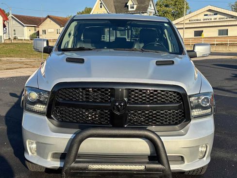 Used 2018 RAM 1500 Sport w/ Sport Premium Group image 4