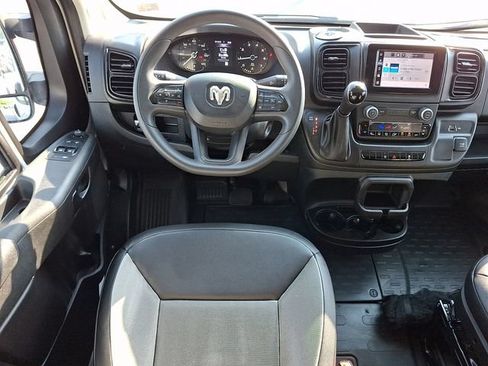 Used 2025 RAM ProMaster 3500 w/ Convenience Group FWD image 12
