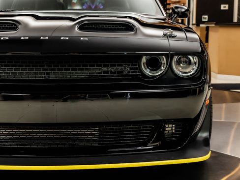 Used 2023 Dodge Challenger SRT Hellcat Redeye RWD image 27