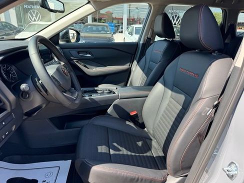 Used 2026 Nissan Rogue SV w/ Rock Creek Premium Package AWD/4WD image 12