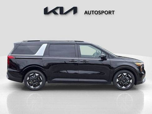 New 2026 Kia Carnival EX image 7