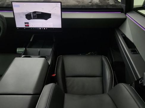 Used 2024 Tesla Cybertruck AWD Crew Cab image 65