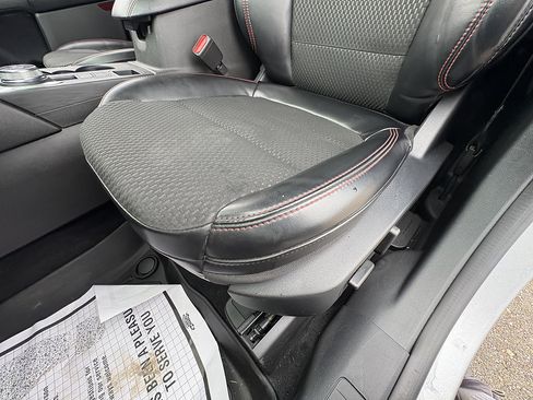 Used 2024 Ford Escape ST-Line w/ Tech Pack #1 FWD image 33