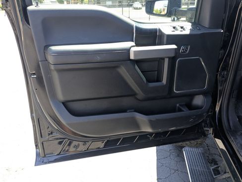 Used 2018 Ford F250 Platinum w/ Platinum Ultimate Package AWD/4WD image 14