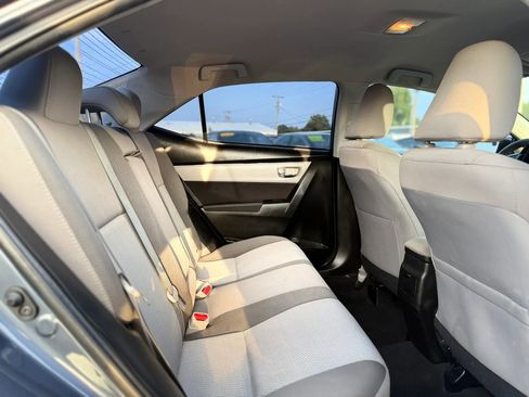 Used 2017 Toyota Corolla LE FWD image 22