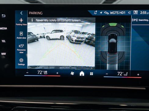 Used 2025 BMW X1 xDrive28i w/ M Sport Line w/ M Sport Package image 18