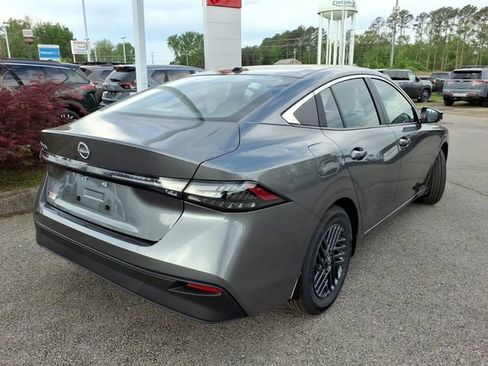 New 2026 Nissan Sentra SV FWD image 3