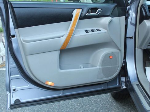 Used 2008 Toyota Highlander Limited image 13