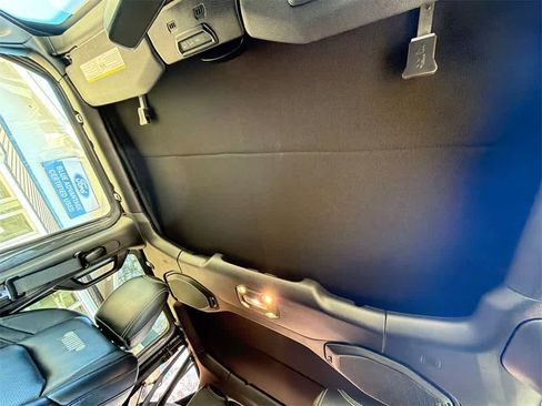 Used 2019 Jeep Wrangler Unlimited Rubicon image 32