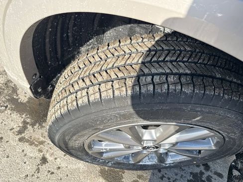 New 2025 MAZDA CX-5 AWD 2.5 S w/ Preferred Package image 28