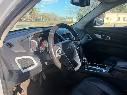 Used 2011 GMC Terrain SLT image 11
