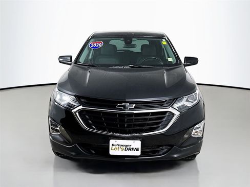 Used 2020 Chevrolet Equinox LT image 3