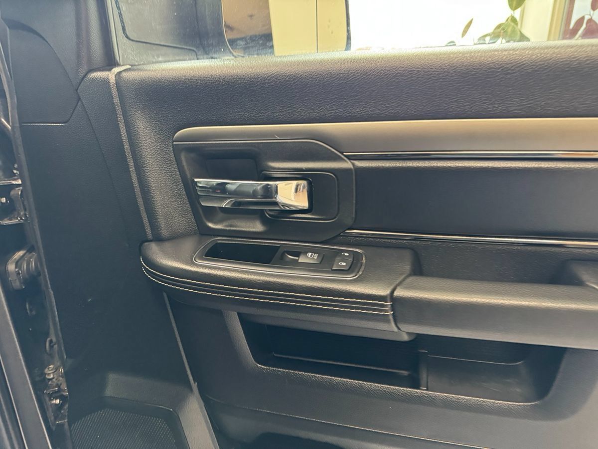 Used 2014 RAM 1500 Sport w/ Trailer Tow Group AWD/4WD image 15