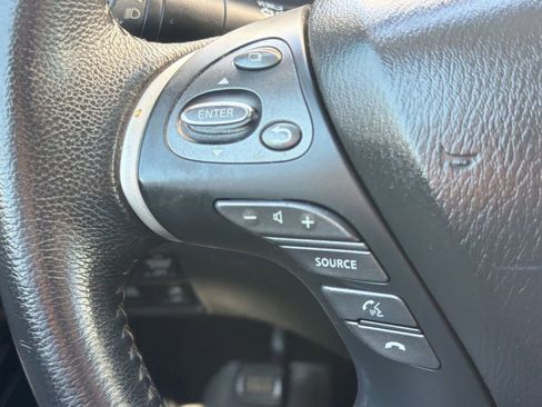 Used 2014 Nissan Pathfinder SL w/ SL Premium Package image 17