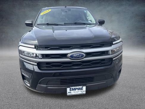 Used 2024 Ford Expedition Max XLT image 14