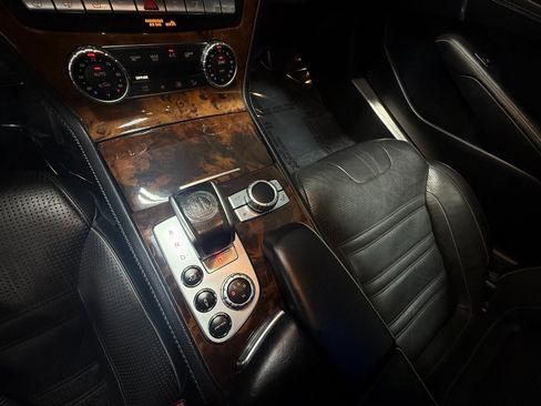 Used 2014 Mercedes-Benz SL 63 AMG image 15