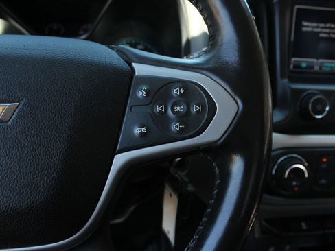 Used 2015 Chevrolet Colorado LT w/ Luxury Package RWD image 25