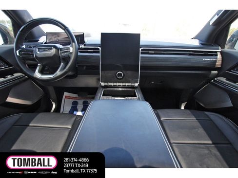 Used 2025 GMC Sierra EV Denali AWD/4WD image 10