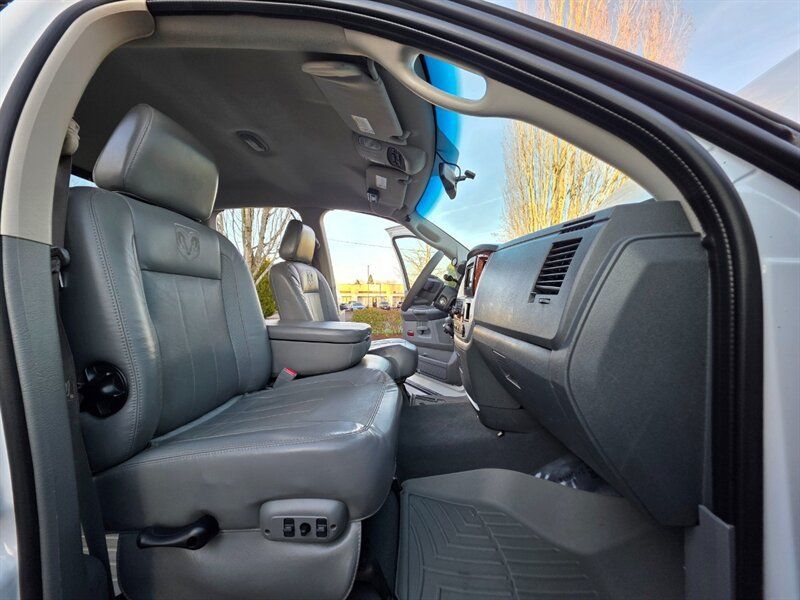 Used 2007 Dodge Ram 2500 Truck Laramie AWD/4WD image 12