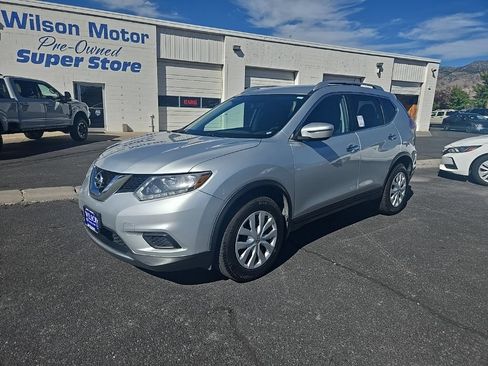 Used 2016 Nissan Rogue S w/ Appearance Package AWD/4WD image 1