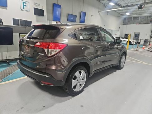 Used 2019 Honda HR-V EX image 5