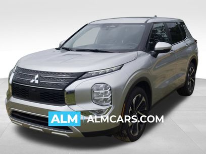 Used 2024 Mitsubishi Outlander SE