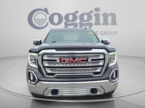 Used 2021 GMC Sierra 1500 SLT w/ X31 Off-Road Package AWD/4WD image 8