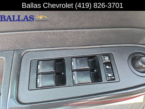 Used 2010 Chrysler 300 Touring Plus RWD image 23