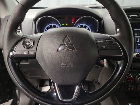 Used 2025 Mitsubishi Outlander Sport AWD image 18