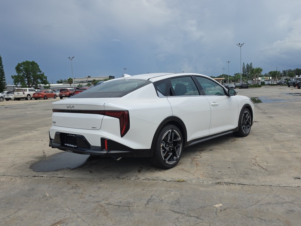 New 2026 Kia K4 EX w/ GT-Line Premium Package FWD image 8