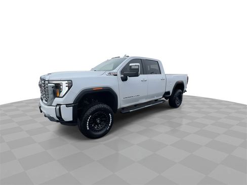 Used 2024 GMC Sierra 2500 Denali w/ Denali Reserve Package image 4