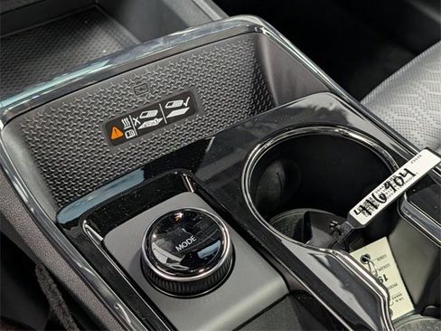 New 2026 Chevrolet Equinox RS w/ Convenience Package III image 28